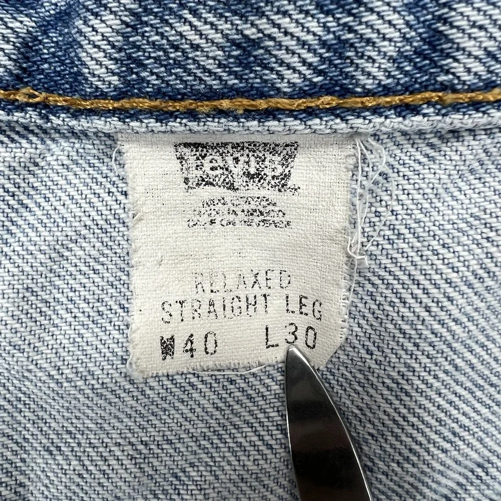 VTG 2002 Levis 901 Relaxed Straight Leg Jeans Mens 40x30 Light Wash Blue Denim‎